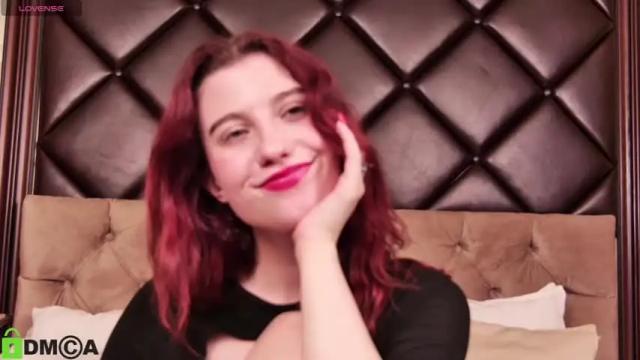 Image 4 of violetwonder_ Stream on Chaturbate on 16 months ago