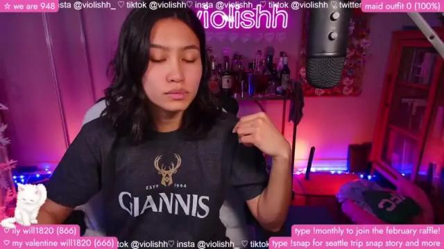 Image 11 of violishh Stream on Chaturbate on 16 months ago