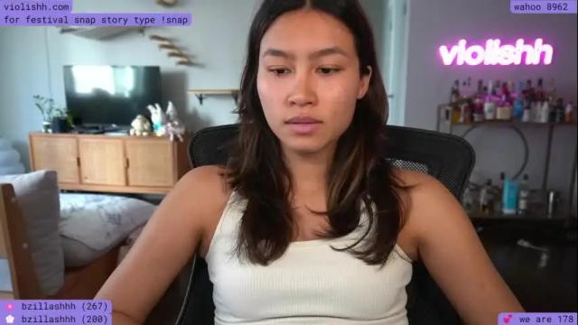 Image 4 of violishh Stream on Chaturbate on 1 month ago