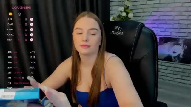 Thumbnail 3, violla_oliver's Stream at Chaturbate, 15 months ago