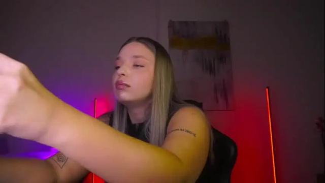Image 2 of viollasinzz Stream on Chaturbate on 23 days ago