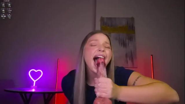 Image 12 of viollasinzz Stream on Chaturbate on 6 days ago
