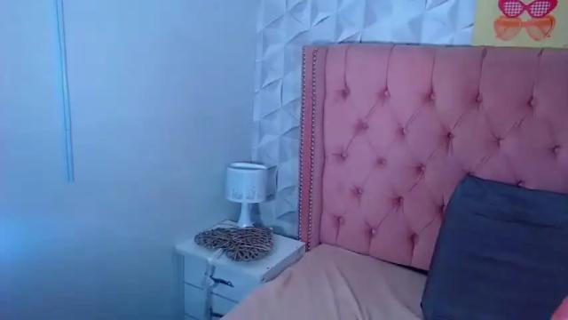 Thumbnail 3, viollett__castillo's Stream at Chaturbate, 17 months ago