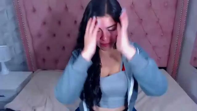 Thumbnail 1, viollett__castillo's Stream at Chaturbate, 17 months ago