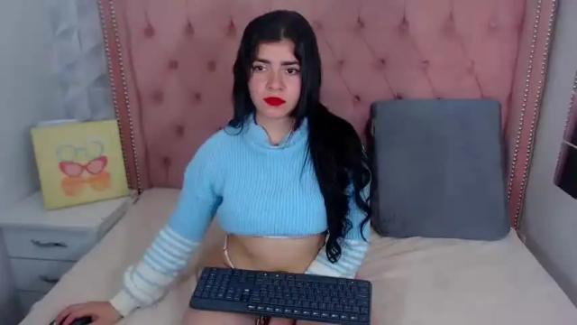 Image 12 of viollett__castillo Stream on Chaturbate on 9 months ago