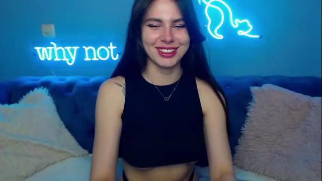 Image 10 of viollinalv Stream on Chaturbate on 18 days ago