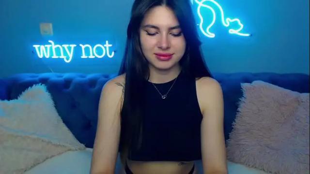 Image 12 of viollinalv Stream on Chaturbate on 18 days ago