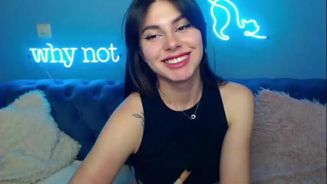 Image 2 of viollinalv Stream on Chaturbate on 16 days ago