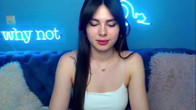 Image 10 of viollinalv Stream on Chaturbate on 9 days ago