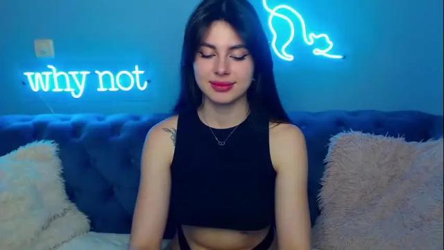 Image 12 of viollinalv Stream on Chaturbate on 8 days ago