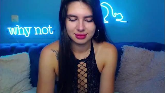 Image 4 of viollinalv Stream on Chaturbate on 17 days ago