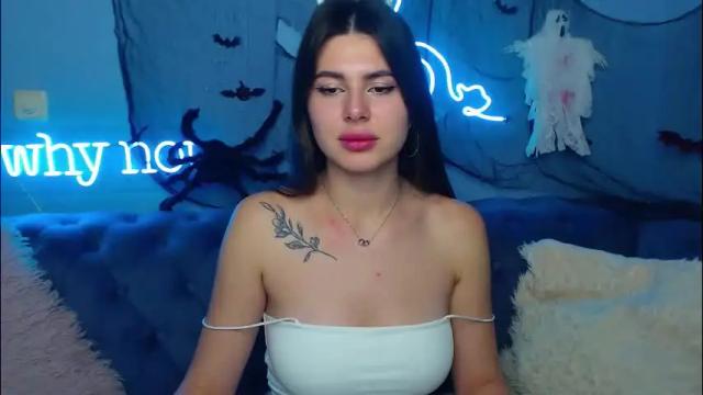 Image 8 of viollinalv Stream on Chaturbate on 2 months ago