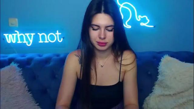 Image 2 of viollinalv Stream on Chaturbate on 1 month ago