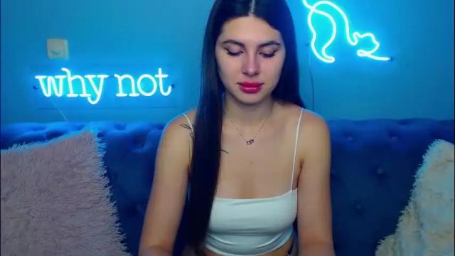 Image 4 of viollinalv Stream on Chaturbate on 1 month ago