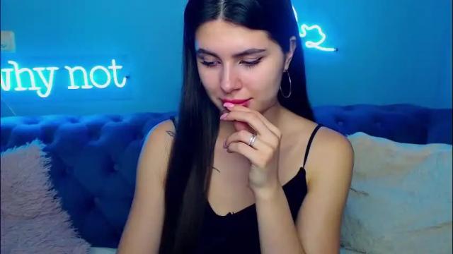 Image 11 of viollinalv Stream on Chaturbate on 1 month ago