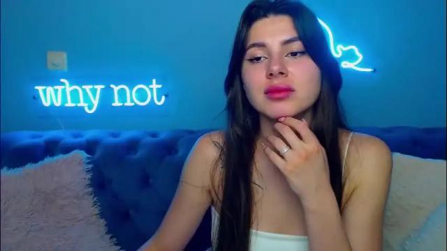 Image 10 of viollinalv Stream on Chaturbate on 1 month ago