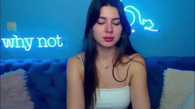 Image 6 of viollinalv Stream on Chaturbate on 1 month ago