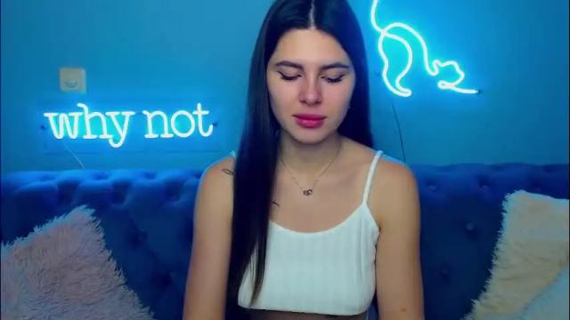 Image 4 of viollinalv Stream on Chaturbate on 1 month ago