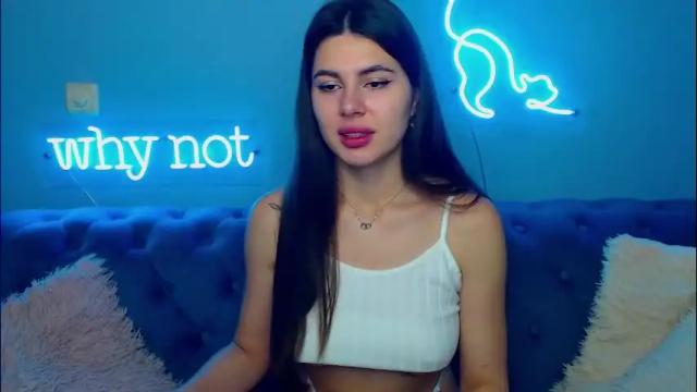 Image 7 of viollinalv Stream on Chaturbate on 1 month ago