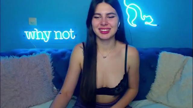 Image 12 of viollinalv Stream on Chaturbate on 1 month ago