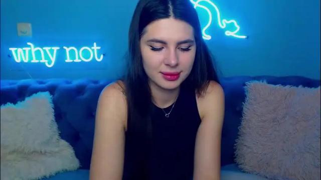 Image 4 of viollinalv Stream on Chaturbate on 1 month ago