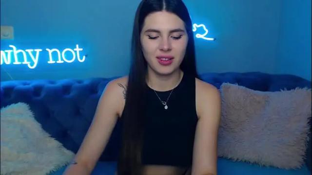 Image 12 of viollinalv Stream on Chaturbate on 17 days ago