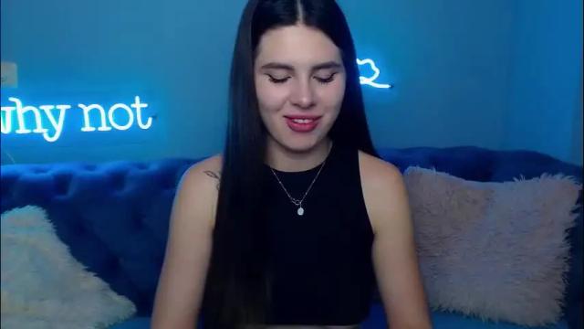 Image 8 of viollinalv Stream on Chaturbate on 17 days ago