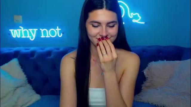 Image 12 of viollinalv Stream on Chaturbate on 5 days ago