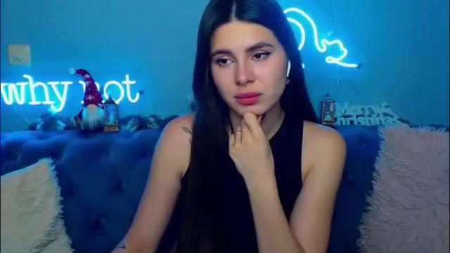 Image 2 of viollinalv Stream on Chaturbate on 13 days ago