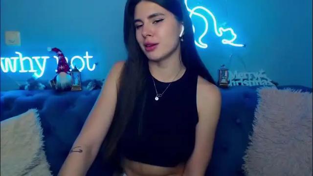 Image 4 of viollinalv Stream on Chaturbate on 13 days ago