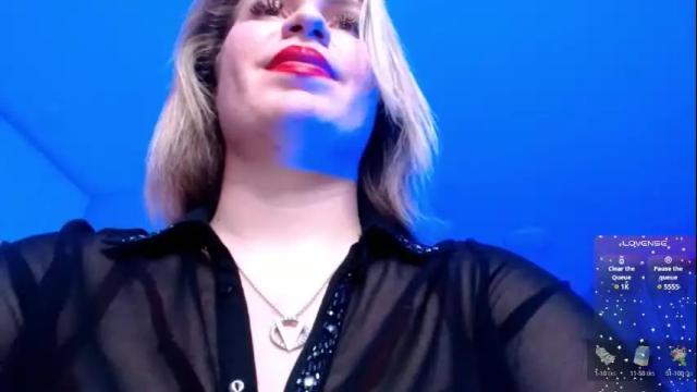Image 3 of vip_juicy Stream on Chaturbate on 1 month ago