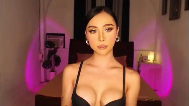 Image 4 of viperxcx Stream on Chaturbate on 26 days ago