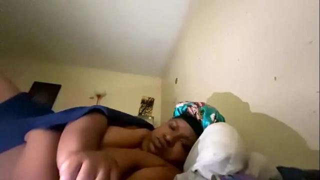 Image 12 of virgovirgiyne Stream on Chaturbate on 11 days ago