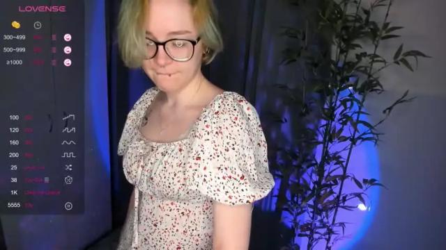Image 4 of virinaheath Stream on Chaturbate on 16 months ago