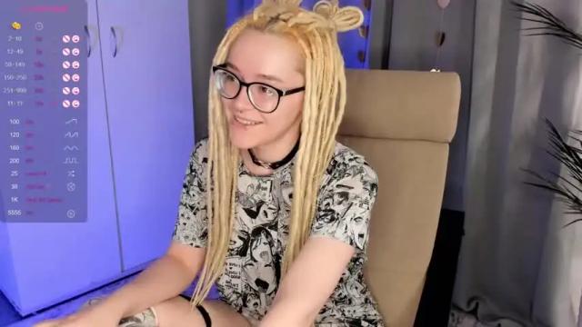 Image 3 of virinaheath Stream on Chaturbate on 16 months ago
