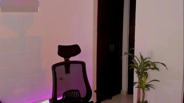 Image 8 of virtual111_ Stream on Chaturbate on 27 days ago