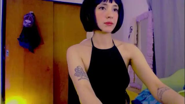 Image 8 of virtualchica Stream on Chaturbate on 3 months ago