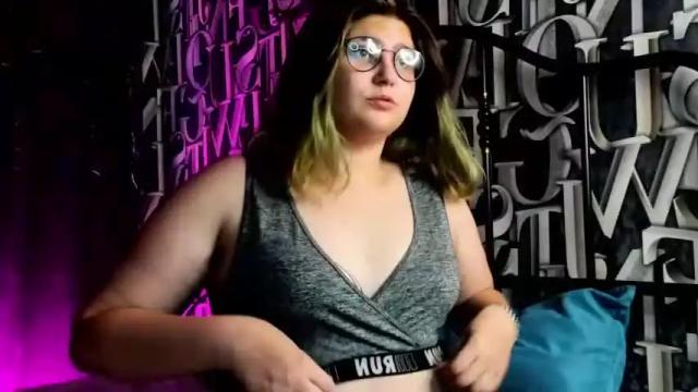 Image 11 of vishnya_cherry Stream on Chaturbate on 21 months ago