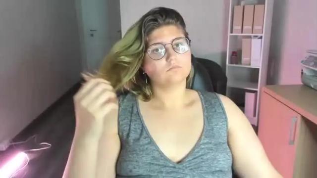 Image 10 of vishnya_cherry Stream on Chaturbate on 21 months ago