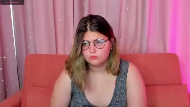 Image 2 of vishnya_cherry Stream on Chaturbate on 21 months ago