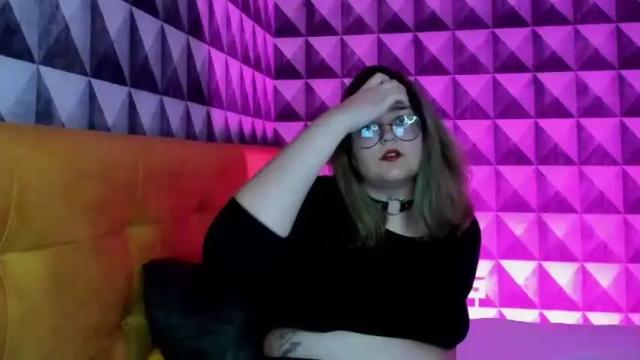 Image 12 of vishnya_cherry Stream on Chaturbate on 21 months ago