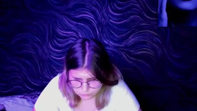 Image 11 of vishnya_cherry Stream on Chaturbate on 21 months ago