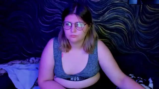 Image 3 of vishnya_cherry Stream on Chaturbate on 21 months ago