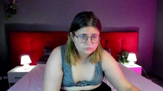 Image 4 of vishnya_cherry Stream on Chaturbate on 20 months ago