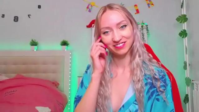 Image 4 of vitaburito Stream on Chaturbate on 21 months ago