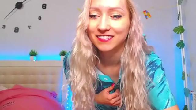Image 6 of vitaburito Stream on Chaturbate on 21 months ago