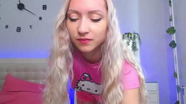 Image 10 of vitaburito Stream on Chaturbate on 17 months ago