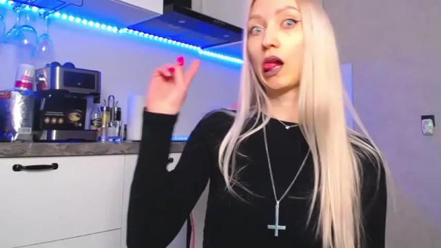 Image 12 of vitaburito Stream on Chaturbate on 16 months ago