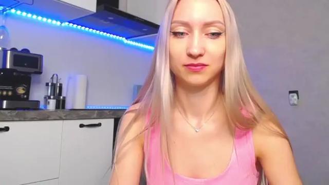 Image 10 of vitaburito Stream on Chaturbate on 16 months ago