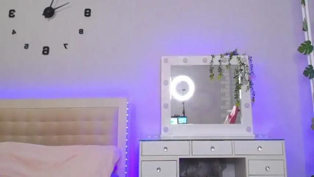 Image 12 of vitaburito Stream on Chaturbate on 16 months ago